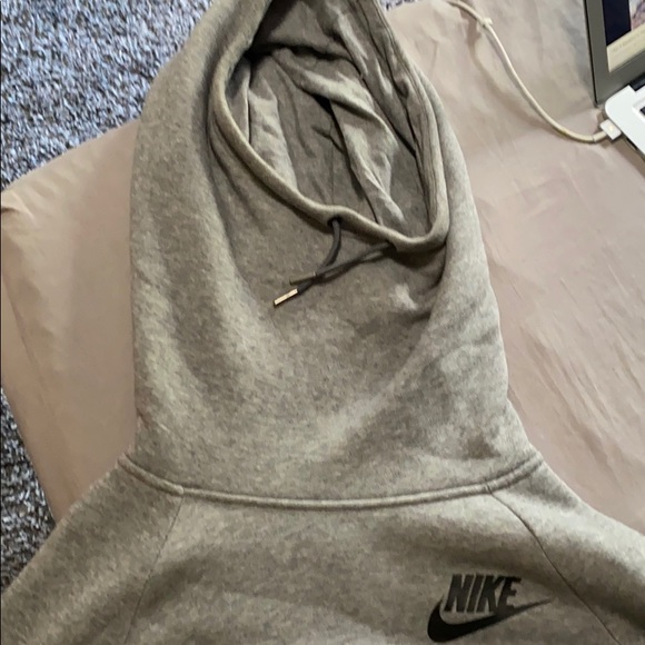 Nike hoodie - Picture 3 of 3